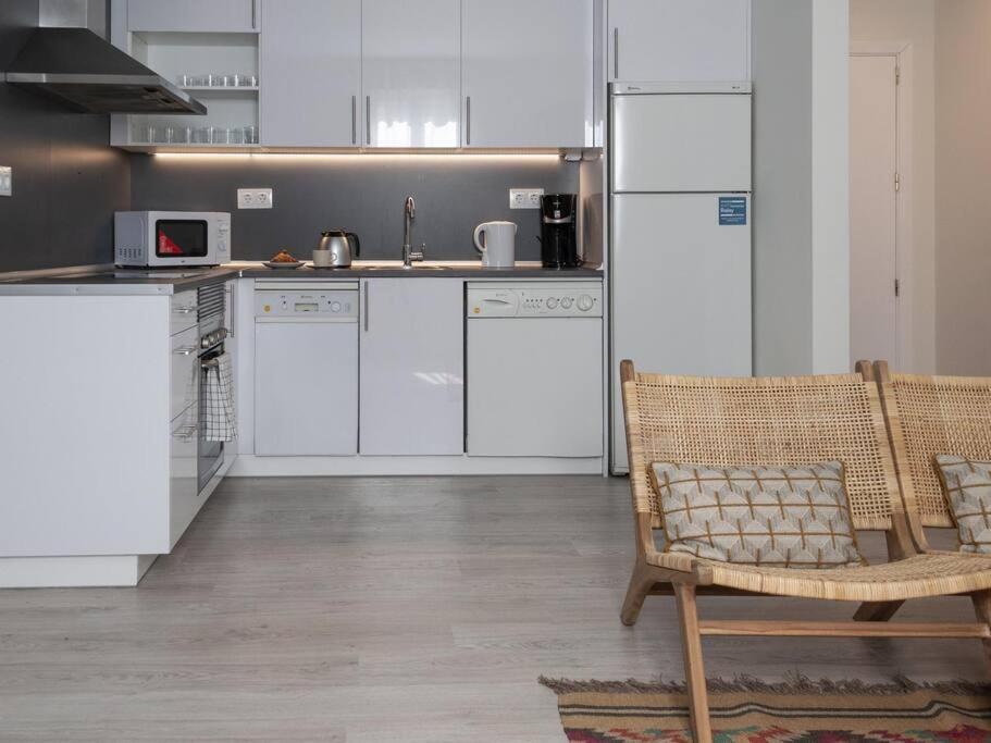 Apartamento En Puerta Del Sol 2 มาดริด ภายนอก รูปภาพ