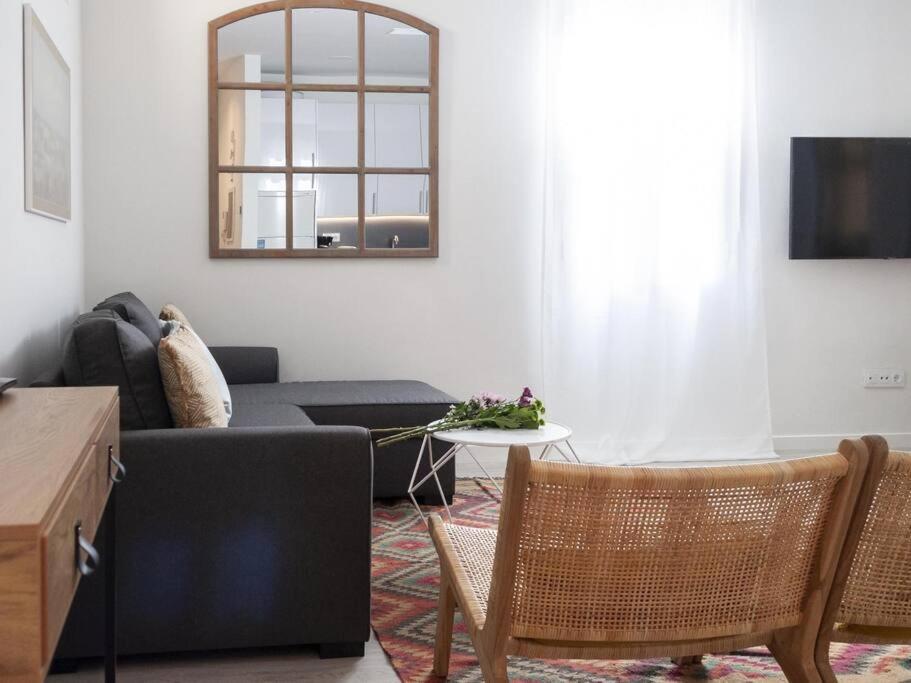 Apartamento En Puerta Del Sol 2 มาดริด ภายนอก รูปภาพ